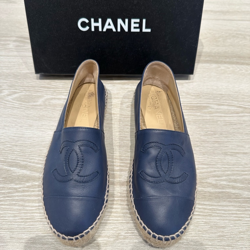 Chanel Navy Espadrilles Size 37